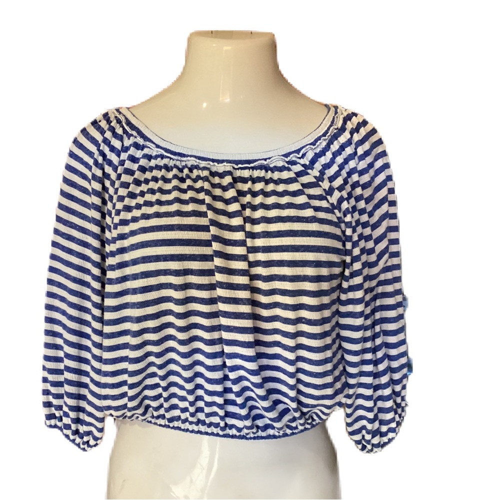 Max Studio London top. S